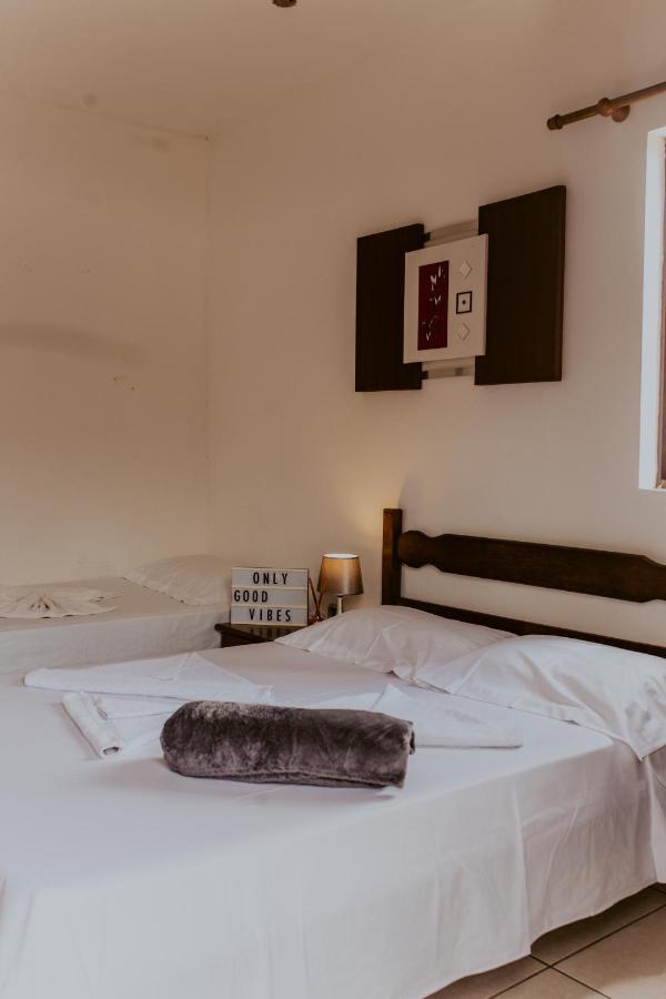 Carpe Diem Hostel & Pousada Araquari Eksteriør billede